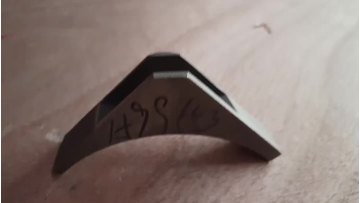 Triangular fixed block