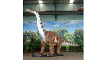 animatronic brachiosaurus jurassic