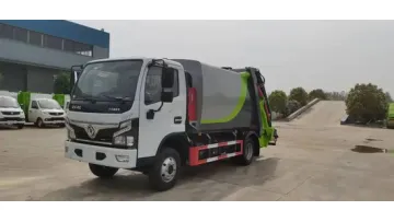 New Arrival Dongfeng 4X2 5.8cbm 126HP High-Efficiency Compression Refuse Truck1
