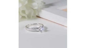 Hot Sale Wholesale vvs moissanite engagement ring 925 sterling silver moissanite ring diamond1