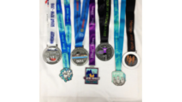 Cheap custom 2D zinc alloy metal medals with ribbon set running medals ski medals1