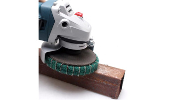 non-woven surface conditioning flap disc