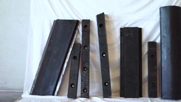 Grinding machine High wear resistance and high toughness rubber inner lining board1