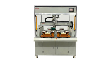 Automatic locking screw machine robot