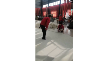 Processing and making Mongolian yurts