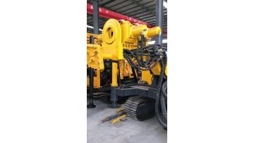 Hydraulic Crawler Mounted anchor machine.mp4