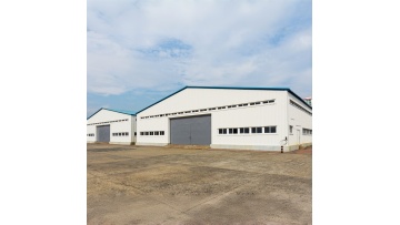 A high-quality steel-structure warehouse can serve as a multi-purpose parking facility, a corporate warehouse, a workshop, or similar spaces.