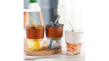 Straw glass (1)