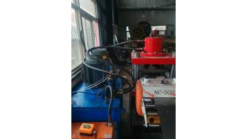 Bridge forming machine