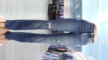 Bootcut Jeans