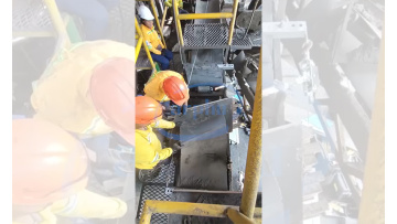 Rubber belt stripper
