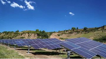 Single Axis Solar Tracker System1