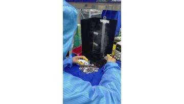 Inspection of atomizer atomizing plates before shi