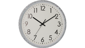 Textile-Meets-Tech Chrono: Black Linear Scales + Bold Digits on Tailored White