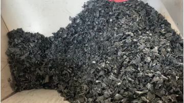 PE flakes granulating machine