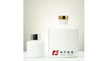 scent-bottle