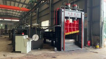 400 Scrap Metal Cutting Machine
