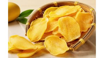 Dried potato chips Foods