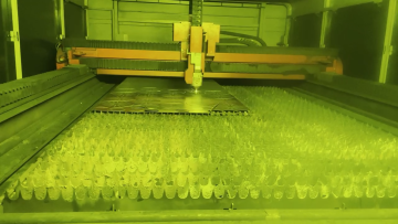 Sheet metal bending and cutting machine