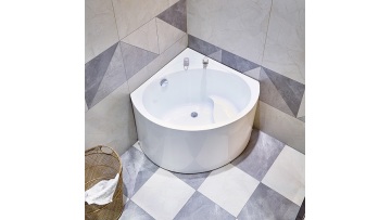 Space Saver Bathtub