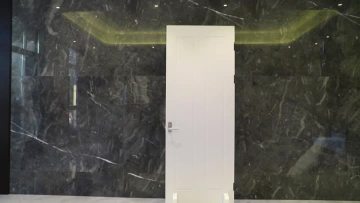 bedroom doors.mp4