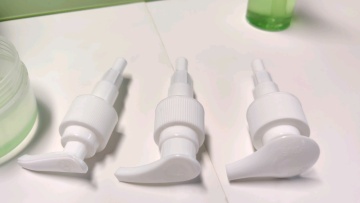 Hot sale 28MM 33MM wholesale plastic lotion pump for conditioner cosmetic use ribbed surface1