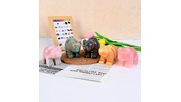 High Quality Hand Carved Spirit Crystal Crafts  Crystal Animals Rose Quartz Bear for Sale1