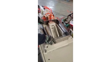 Complete robot‑welding workstation solutions for automotive‑industry mass‑production demands