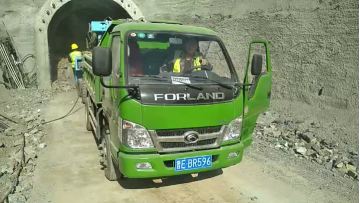 Mucking Loader17