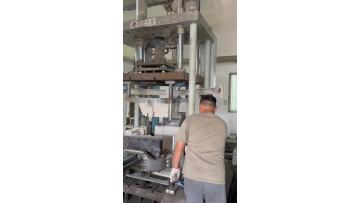 Gravity Die Casting Mold Preparation & Coating Spr