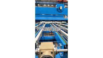 Full automatic fence mesh welded machine