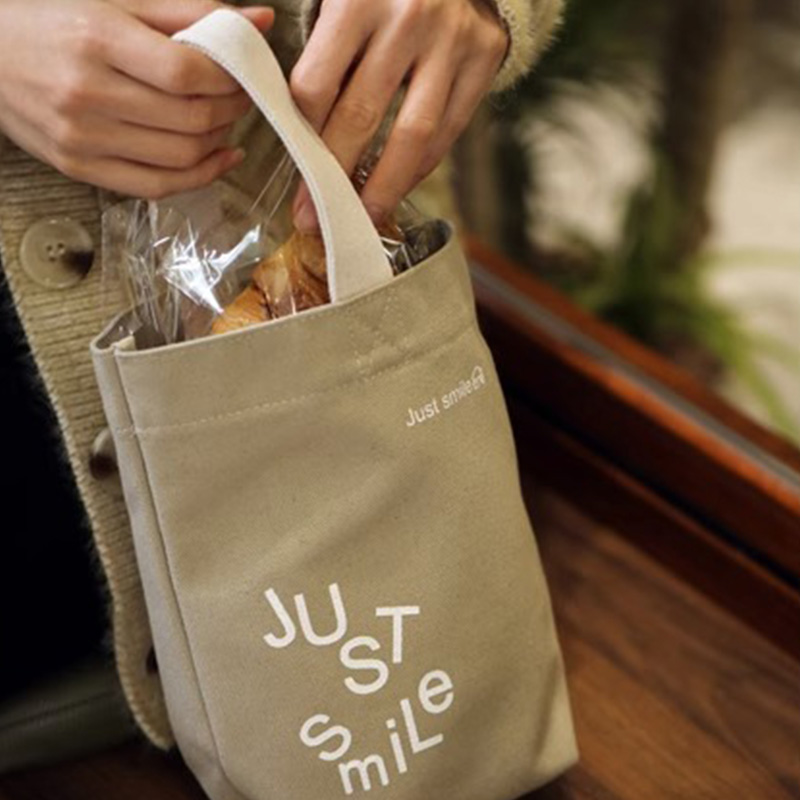 printed coffee sleeves