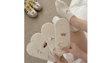Korean version animal socks, dotted gauze socks, student invisible socks
