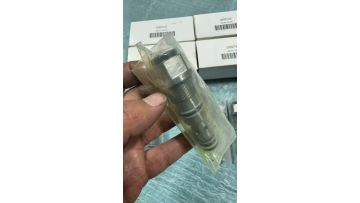 Original Nabtesco Travel Motor Relief Valve GM21VA