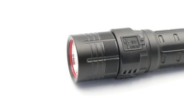 Super Powerful XHP70 LED Flashlight LED Torch USB XHP50 Zoomable Tactical Torch 18650 26650 Rechargeable Battery Deal Camping1