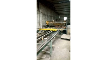 Galvanized / PVC Coated Wire Mesh Fence panels for farm1