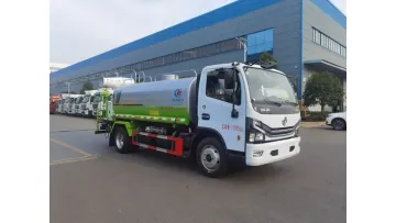 Premium Quality Dongfeng 4X2 7.43cbm Remote Control Fog Cannon Water Truck1
