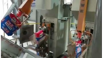 Automatic Valve Bagging Machine=-001