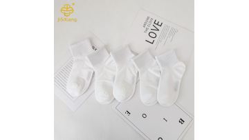 Summer new mesh breathable solid color socks white student socks