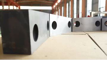 Narrow Edge Cutting Blade