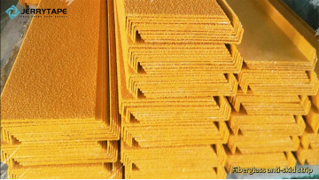 Fiberglass anti-skid strip 01