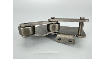 Conveyor chain for steel mills