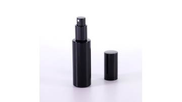 Strage shouler black glass bottle with mist spray