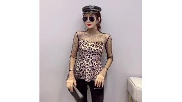half turtleneck stitching mesh bottoming shirt