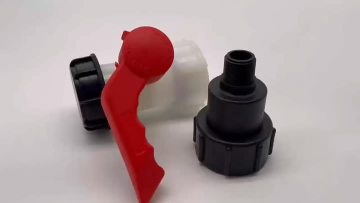 IBC Valve With Swiveling Adapter
