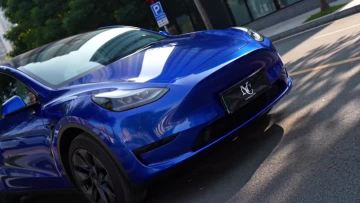 PL06-P Platinum Klein Blue