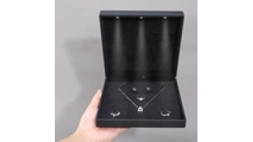 Wholesale custom logo jewellery velvet necklace bracelet packaging box with lighting black plastic led earrings ring jewelry box1