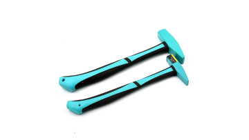 Carpenter's hammer01