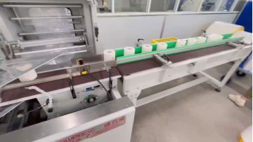 Application to pack label rolls