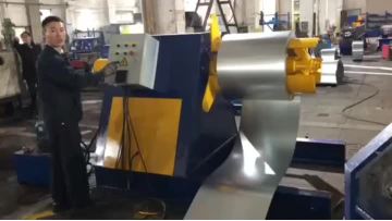 automatic adjustable Cantilever type Cable tray machine.mp4